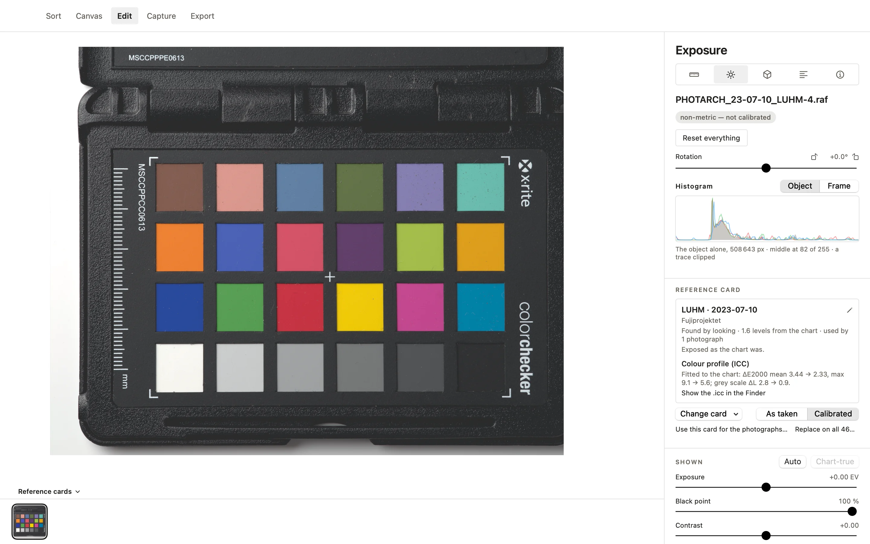 Color Checker in the PHOTARCH app